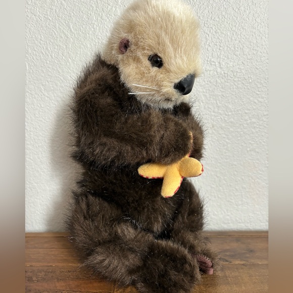 1990 Applause Sea Otter - Picture 2 of 8